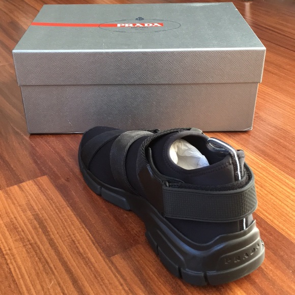 Prada strap trek sneaker - Picture 5 of 8